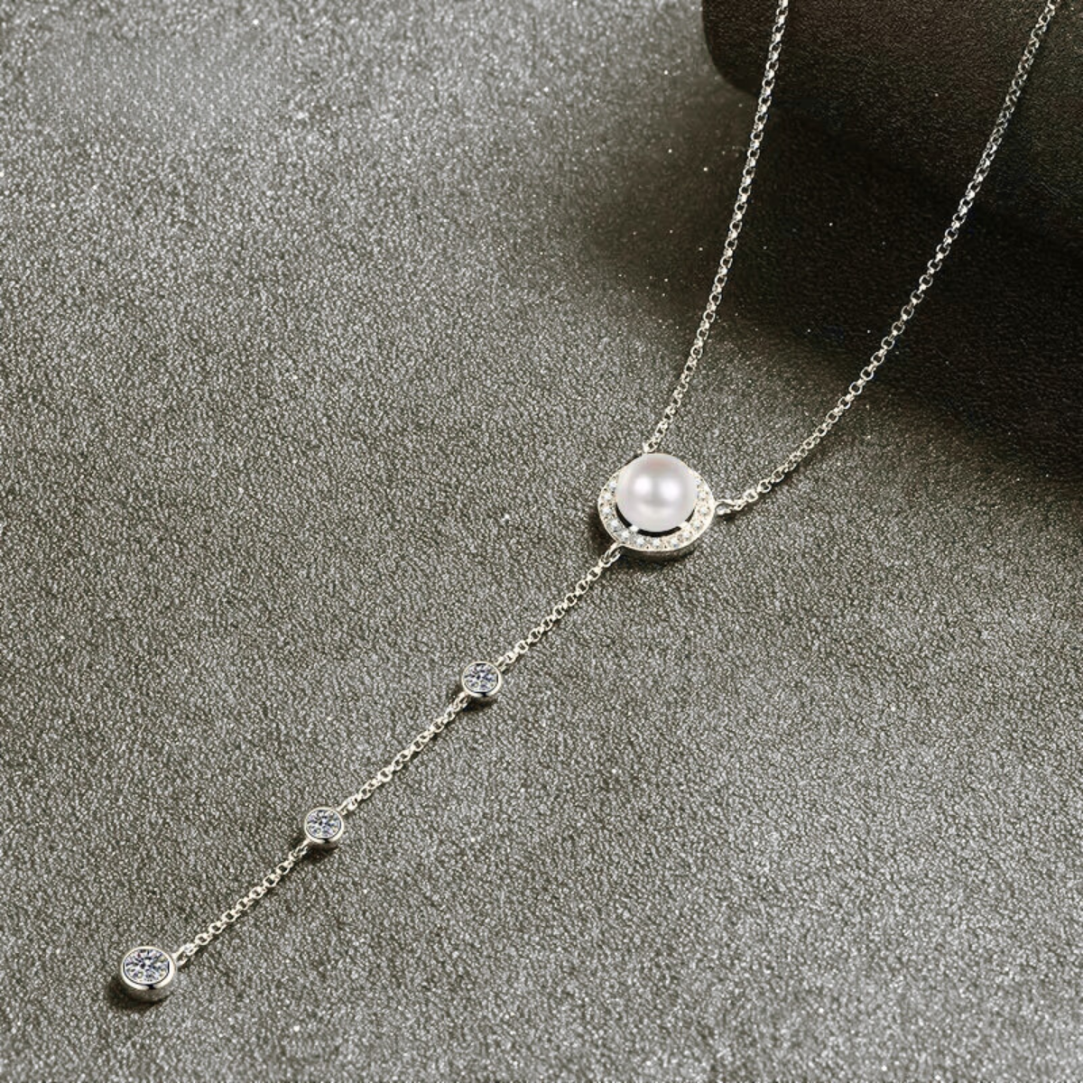 Collana Cascata di Perle Moissanite