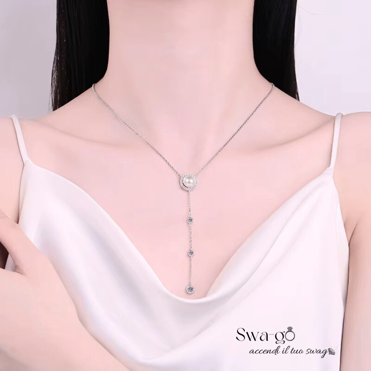 Gioiello elegante con design slanciato e brillante