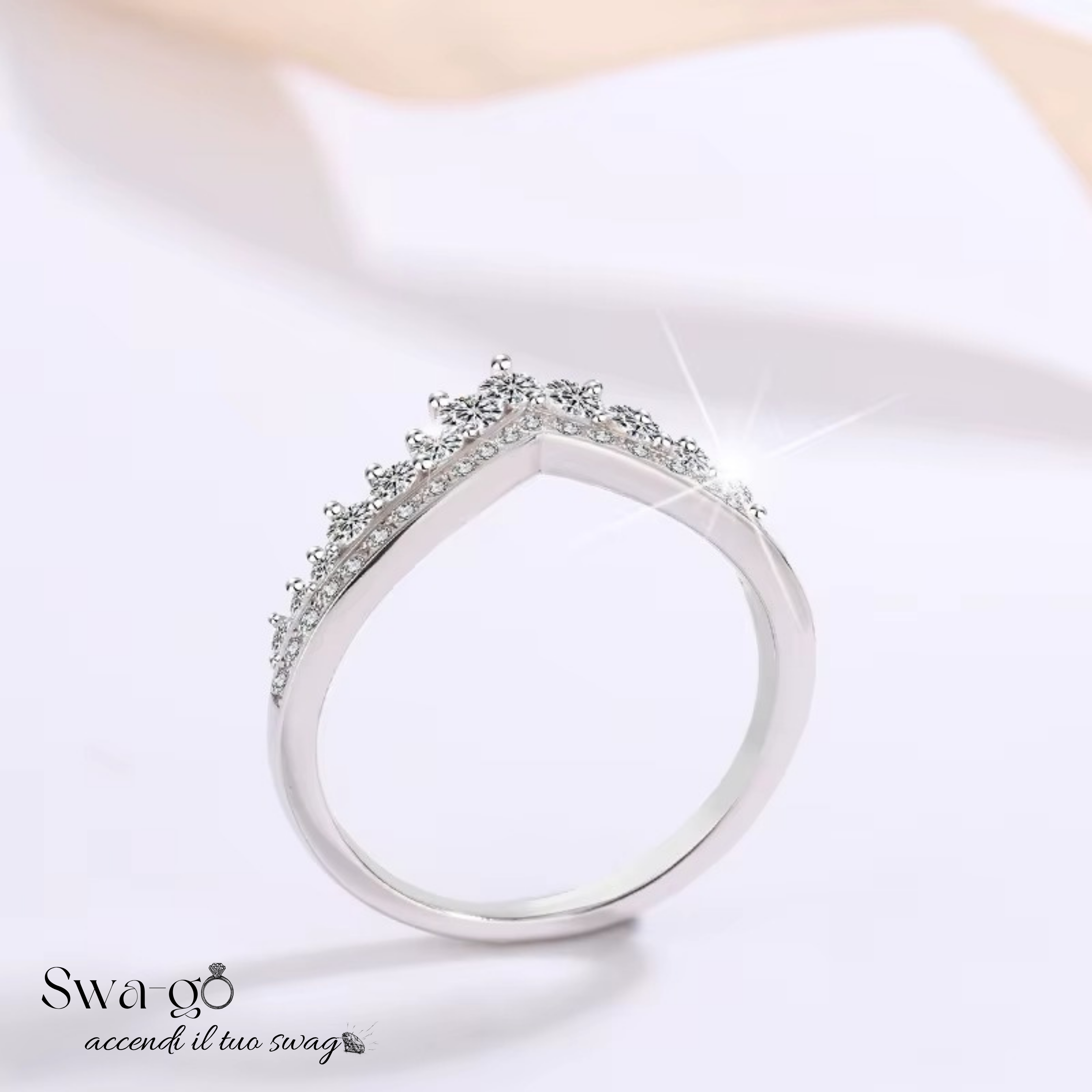  anello tiara moissanite al centro,  pietre scintillanti